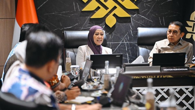 230 Juta Pengguna Internet Penopang Ekonomi Digital RI